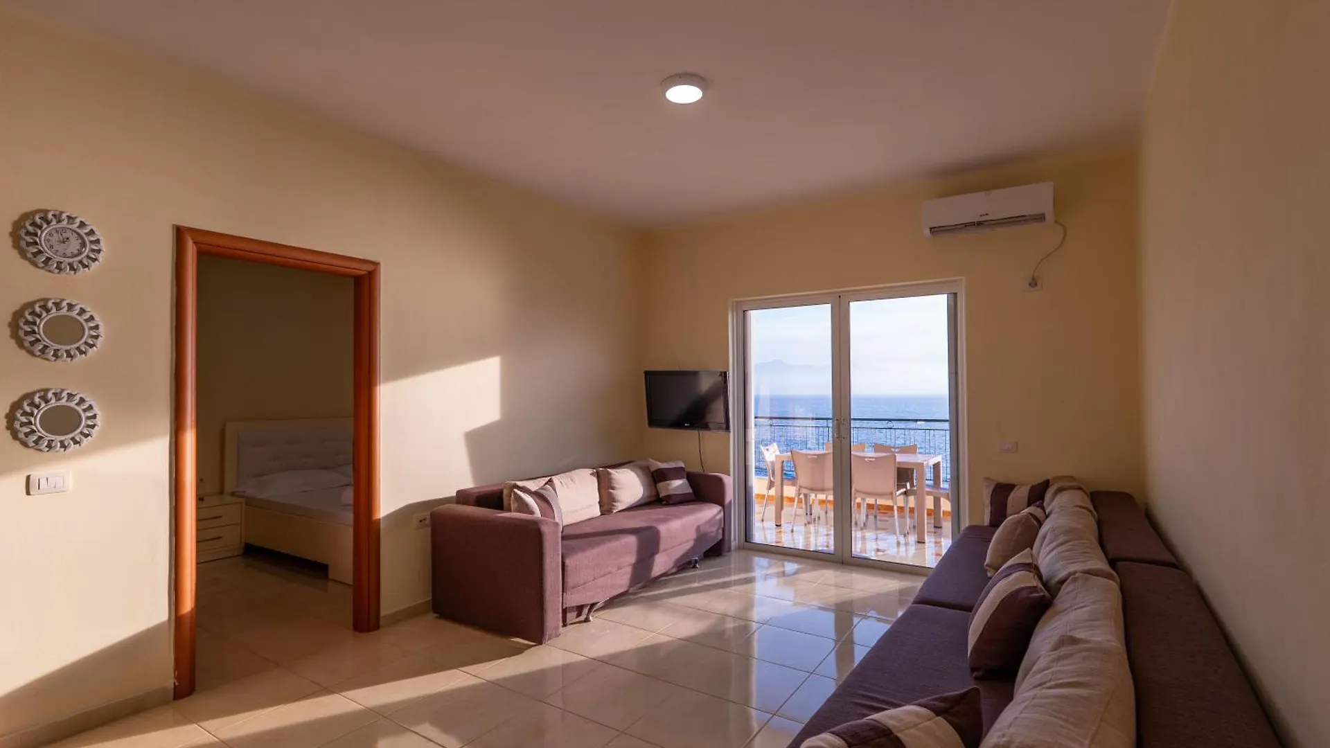 Starlight Apartments 1 Saranda Albánia