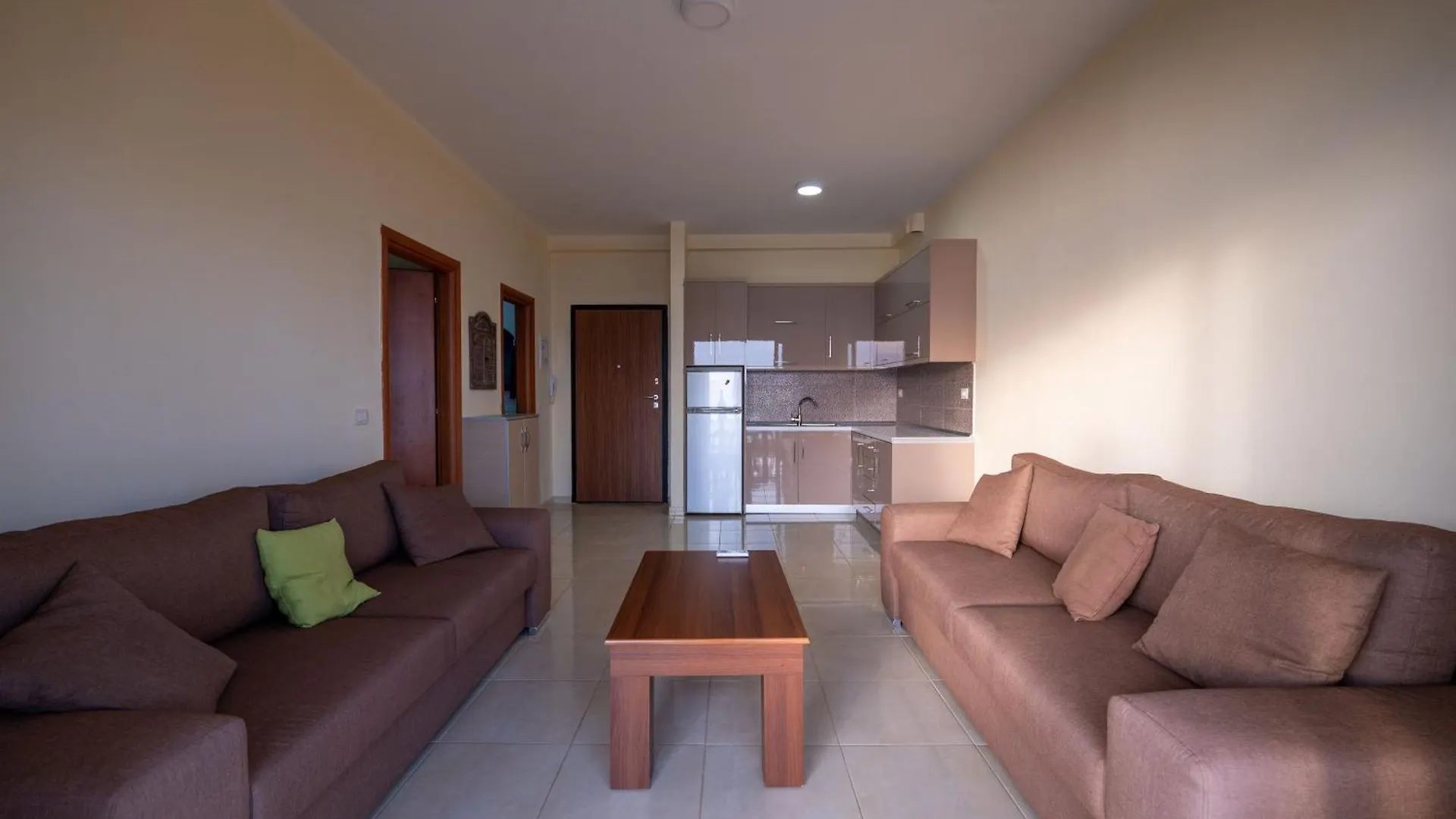 Starlight Apartments 1 Saranda