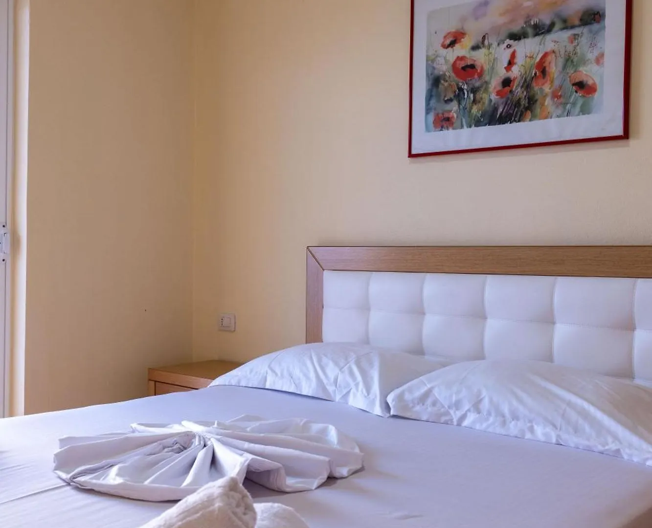 Starlight Apartments 1 Saranda Albánia